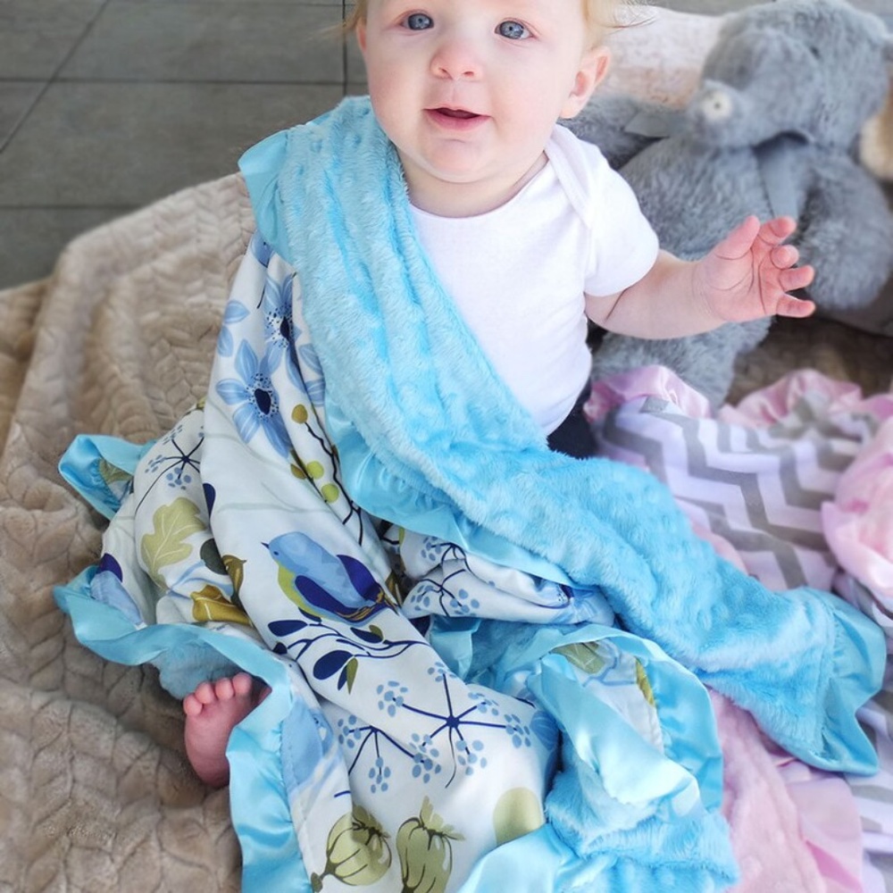 Blue Flower Minky Nonni Blanket w/ Toy Tether